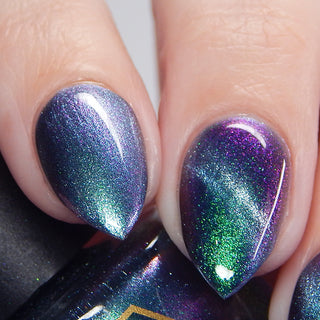 Image provided for Bee's Knees by a paid swatcher featuring the nail polish " Outplayed "
