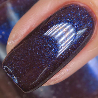 Image provided for Bee's Knees by a paid swatcher featuring the nail polish " Daydreams "