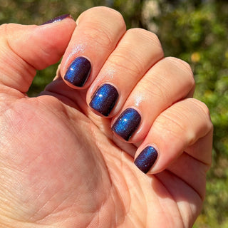 Image provided for Bee's Knees by a paid swatcher featuring the nail polish " Daydreams "
