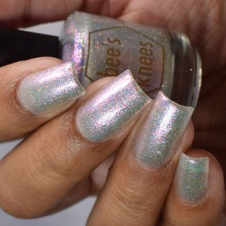 Image provided for Bee's Knees by a paid swatcher featuring the nail polish " Fair Winter Lady "