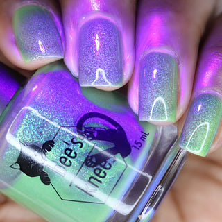 Image provided for Bee's Knees by a paid swatcher featuring the nail polish " I Really Liked Pudding "