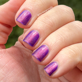 Image provided for Bee's Knees by a paid swatcher featuring the nail polish " The Great Unraveling "