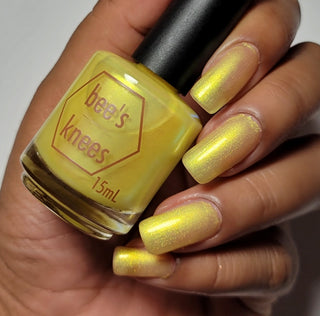 Image provided for Bee's Knees by a paid swatcher featuring the nail polish " Lightweaver "