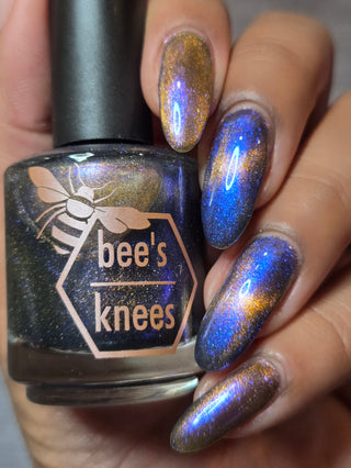 Image provided for Bee's Knees by a paid swatcher featuring the nail polish " It Doesn't Know Any Better, But You Do "