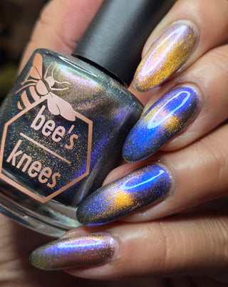 Image provided for Bee's Knees by a paid swatcher featuring the nail polish " It Doesn't Know Any Better, But You Do "
