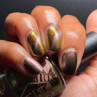 Image provided for Bee's Knees by a paid swatcher featuring the nail polish " That Goes Without Saying "
