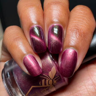 Image provided for Bee's Knees by a paid swatcher featuring the nail polish " Don't Clip my Wings "