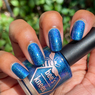 Image provided for Bee's Knees by a paid swatcher featuring the nail polish " Thalassophilia "