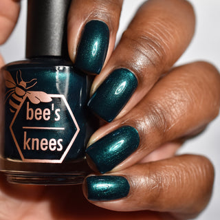 Image provided for Bee's Knees by a paid swatcher featuring the nail polish " Entirely Bewitching but so Odd "