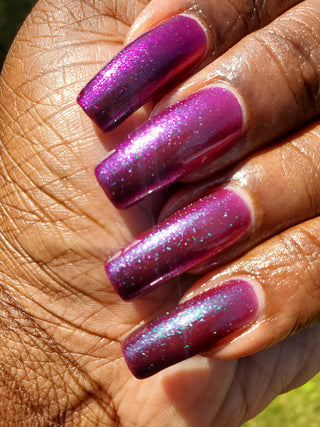 Image provided for Bee's Knees by a paid swatcher featuring the nail polish " My Lucky Day "