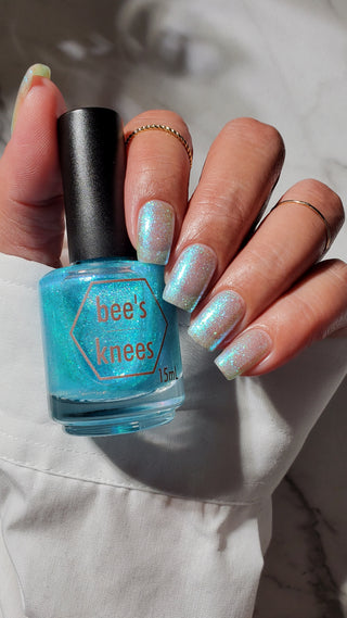 Image provided for Bee's Knees by a paid swatcher featuring the nail polish " Serendipitous Sign "