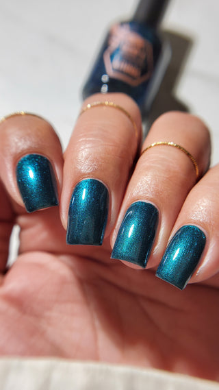 Image provided for Bee's Knees by a paid swatcher featuring the nail polish " Entirely Bewitching but so Odd "