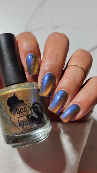 Image provided for Bee's Knees by a paid swatcher featuring the nail polish " Tether "