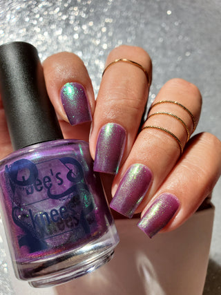 Image provided for Bee's Knees by a paid swatcher featuring the nail polish " Will Self-destruct For Likes "
