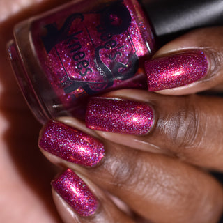 Image provided for Bee's Knees by a paid swatcher featuring the nail polish " Ma Fille "