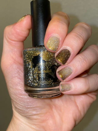 Image provided for Bee's Knees by a paid swatcher featuring the nail polish " Lord Percival the Second "