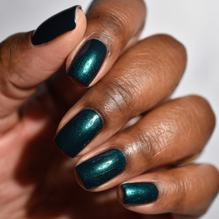 Image provided for Bee's Knees by a paid swatcher featuring the nail polish " Entirely Bewitching but so Odd "