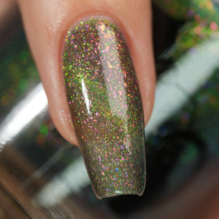 Image provided for Bee's Knees by a paid swatcher featuring the nail polish " Magiphilia "