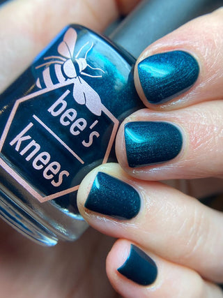 Image provided for Bee's Knees by a paid swatcher featuring the nail polish " Entirely Bewitching but so Odd "
