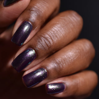 Image provided for Bee's Knees by a paid swatcher featuring the nail polish " Will Self-destruct For Likes "