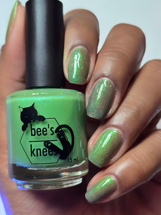 Image provided for Bee's Knees by a paid swatcher featuring the nail polish " I Really Liked Pudding "
