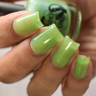 Image provided for Bee's Knees by a paid swatcher featuring the nail polish " I Really Liked Pudding "