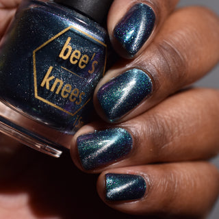 Image provided for Bee's Knees by a paid swatcher featuring the nail polish " Outplayed "