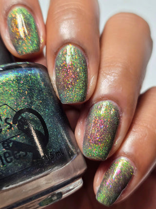 Image provided for Bee's Knees by a paid swatcher featuring the nail polish " Magiphilia "