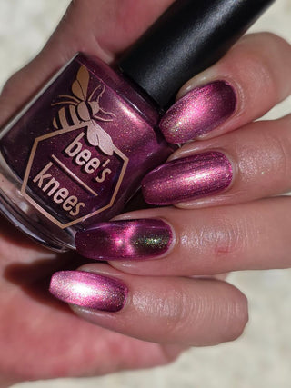Image provided for Bee's Knees by a paid swatcher featuring the nail polish " Don't Clip my Wings "