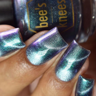 Image provided for Bee's Knees by a paid swatcher featuring the nail polish " Outplayed "