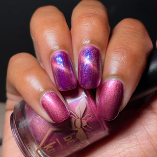 Image provided for Bee's Knees by a paid swatcher featuring the nail polish " The Sharper the Teeth "