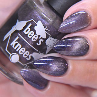 Image provided for Bee's Knees by a paid swatcher featuring the nail polish " Knight, Knave, Optimist "