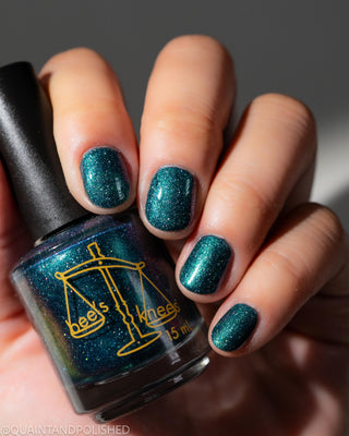 Image provided for Bee's Knees by a paid swatcher featuring the nail polish " Faragathe "