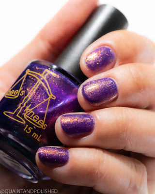 Image provided for Bee's Knees by a paid swatcher featuring the nail polish " The Great Unraveling "