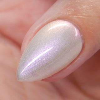 Image provided for Bee's Knees by a paid swatcher featuring the nail polish " Broken "