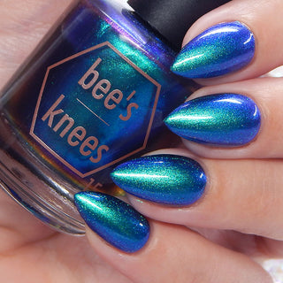 Image provided for Bee's Knees by a paid swatcher featuring the nail polish " Where Am I? "