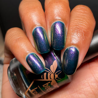 Image provided for Bee's Knees by a paid swatcher featuring the nail polish " Siren Song "