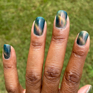 Image provided for Bee's Knees by a paid swatcher featuring the nail polish " Circle with Me "
