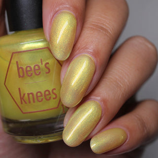 Image provided for Bee's Knees by a paid swatcher featuring the nail polish " Lightweaver "