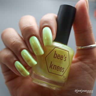 Image provided for Bee's Knees by a paid swatcher featuring the nail polish " Lightweaver "