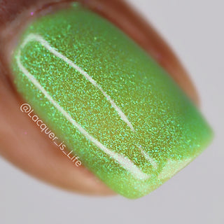 Image provided for Bee's Knees by a paid swatcher featuring the nail polish " I Really Liked Pudding "