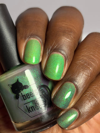 Image provided for Bee's Knees by a paid swatcher featuring the nail polish " I Really Liked Pudding "