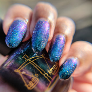 Image provided for Bee's Knees by a paid swatcher featuring the nail polish " Faragathe "