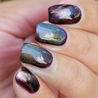 Image provided for Bee's Knees by a paid swatcher featuring the nail polish " Godstouched "