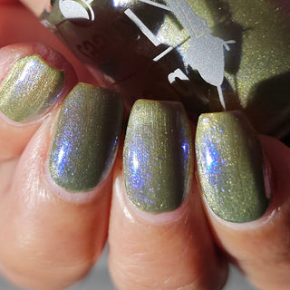 Image provided for Bee's Knees by a paid swatcher featuring the nail polish " There is Nothing But Stone "