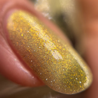 Image provided for Bee's Knees by a paid swatcher featuring the nail polish " Lord Percival the Second "