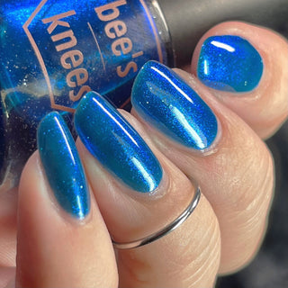 Image provided for Bee's Knees by a paid swatcher featuring the nail polish " Irithys "