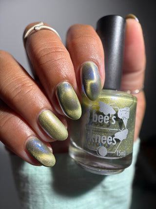 Image provided for Bee's Knees by a paid swatcher featuring the nail polish " There is Nothing But Stone "