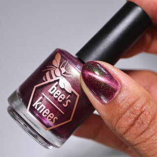 Image provided for Bee's Knees by a paid swatcher featuring the nail polish " Don't Clip my Wings "