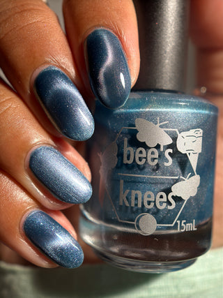 Image provided for Bee's Knees by a paid swatcher featuring the nail polish " Your Dream is at an End "